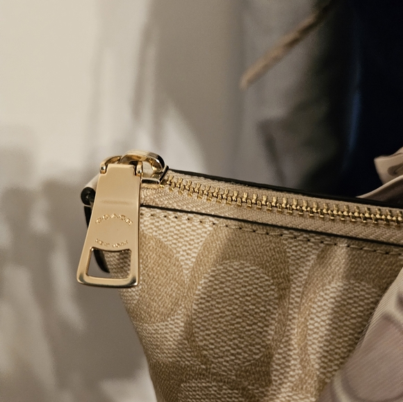 Coach Ava Chain Tote in Canvas Kahki n Chark with Gold Hardware matching pouch - Picture 5 of 12